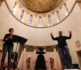 Tynan Davis, mezzo, rehearsing with the Fauxharmonic